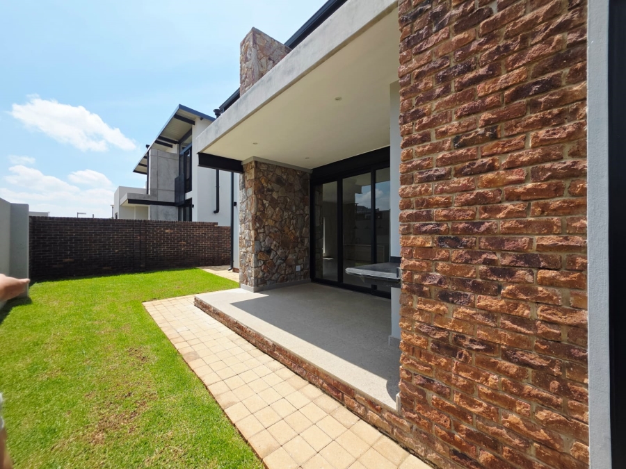 3 Bedroom Property for Sale in Helderzicht Eco Estate North West